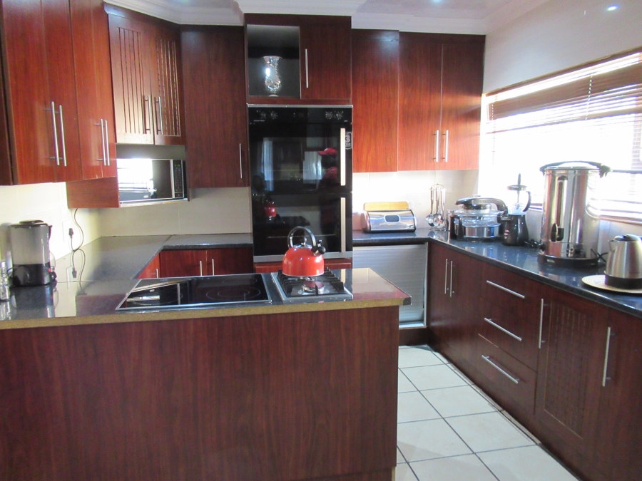 4 Bedroom Property for Sale in Riebeeckstad Free State